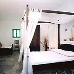 Kalimera Paros Aparthotel 3*