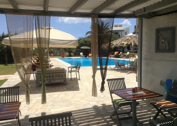 Kalimera Paros Szánda María