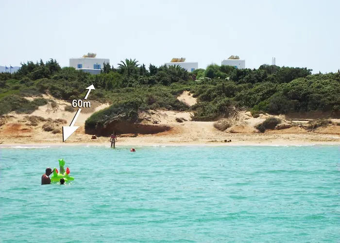 アパートホテル Kalimera Paros