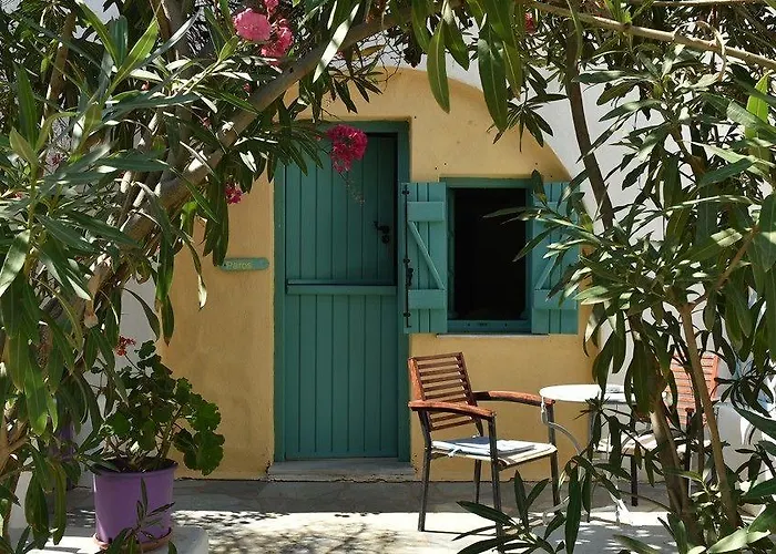 Kalimera Paros アパートホテル サンタ・マリア