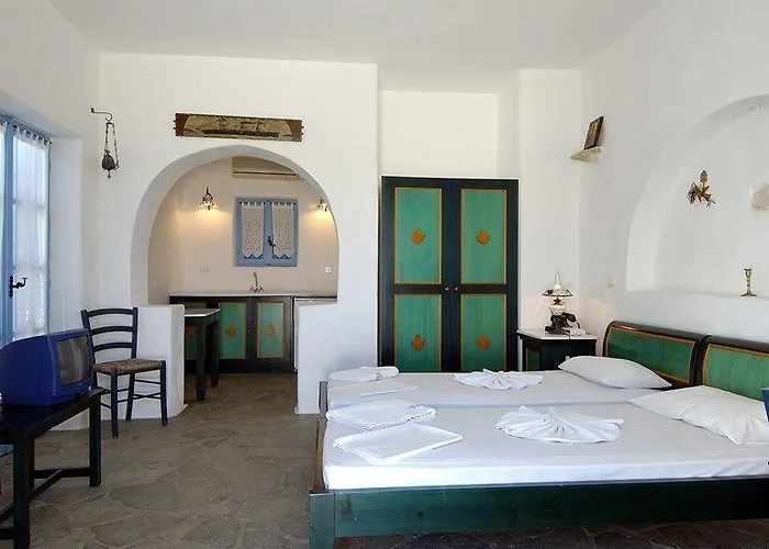 Kalimera Paros アパートホテル